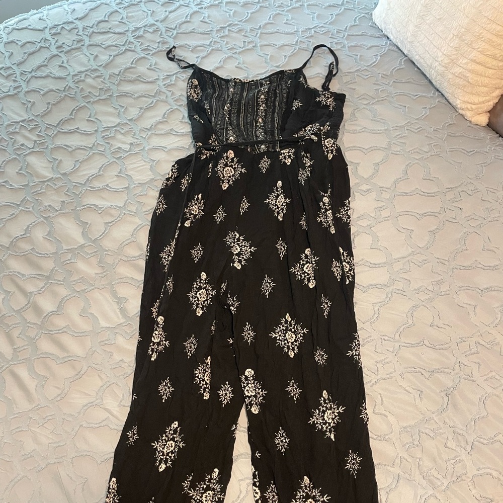 women’s pants jumpsuit size medium